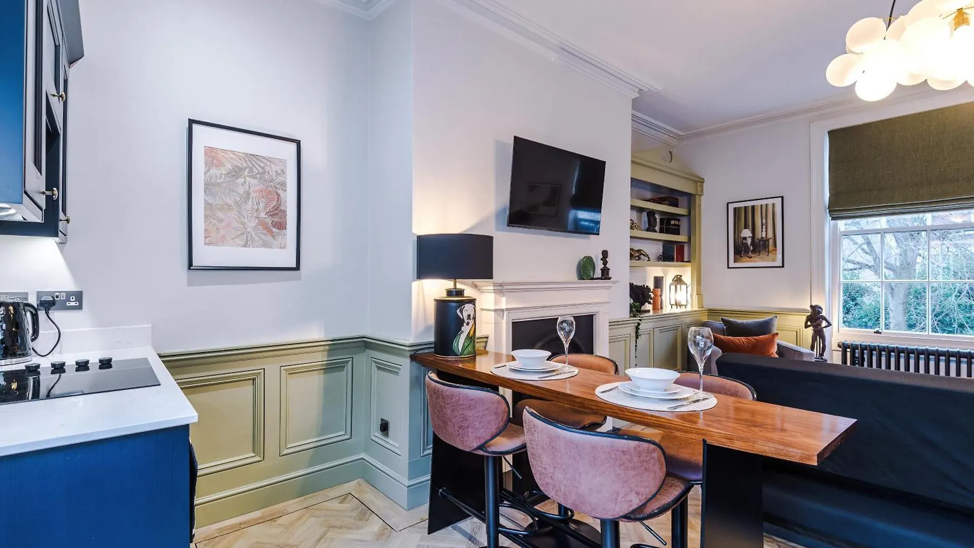 Stunning Central 2 Bed Abode In York - Sleeps 6