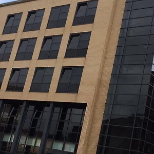 هوليداي إن سيتي سنتر فندق